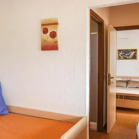 Appartamento Beautiful Apartment In Botricello With 1 Bedrooms Botricello